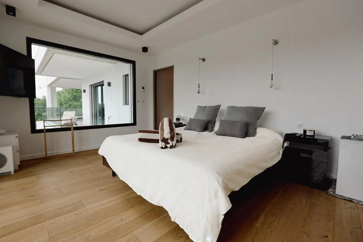 Villa Contemporaine De Luxe Экс-ан-Прованс