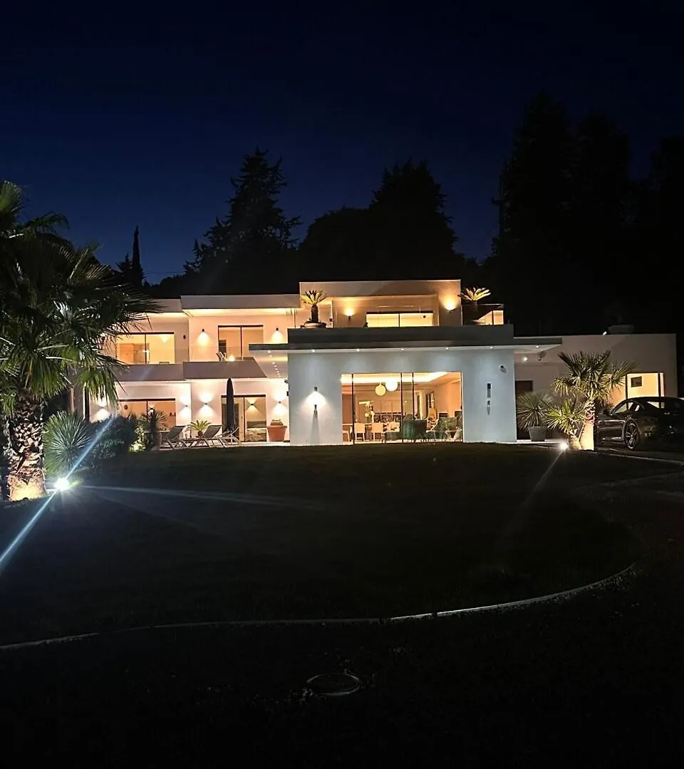 Villa Contemporaine De Luxe Экс-ан-Прованс